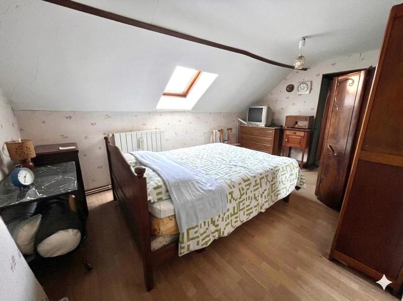 Maison - 80 m² - 5 pièces