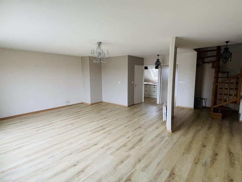 Duplex - 95 m² - 4 pièces