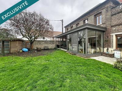 Maison - 140 m² - 5 pièces