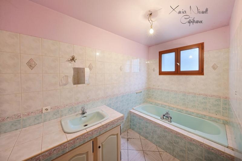 Maison - 373 m² - 8 pièces