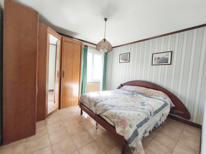 Maison - 99 m² - 5 pièces