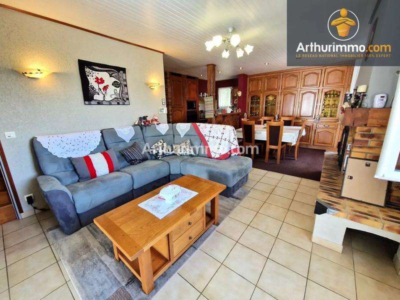 Maison - 165 m² - 8 pièces