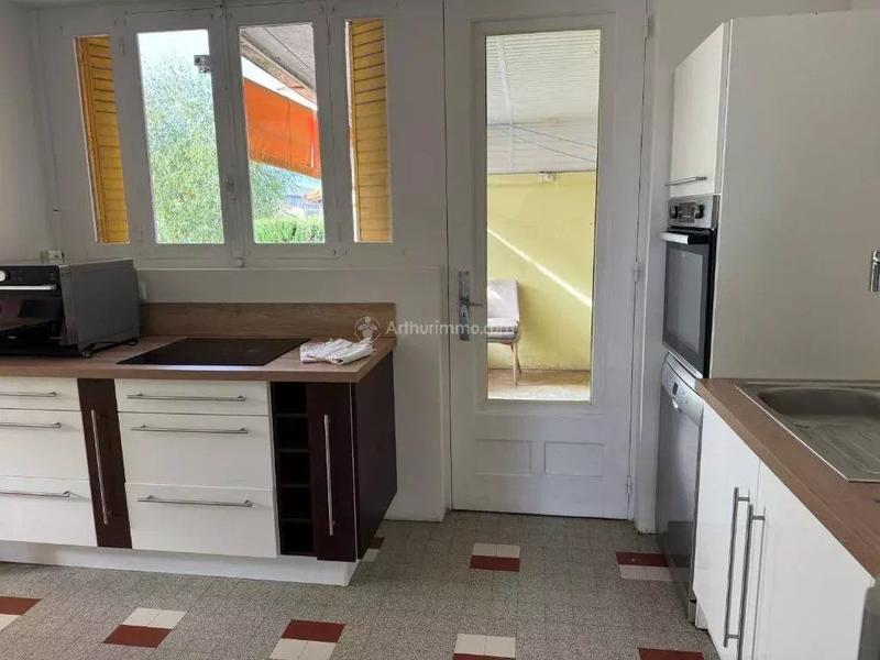 Maison - 180 m² - 10 pièces