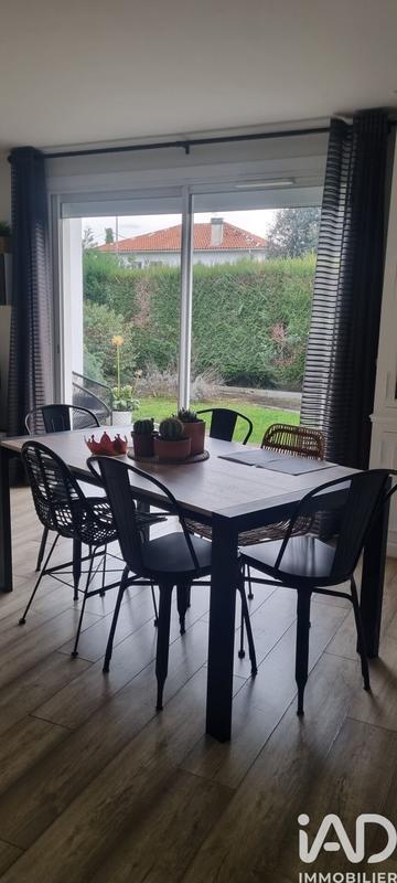 Maison - 110 m² - 4 pièces