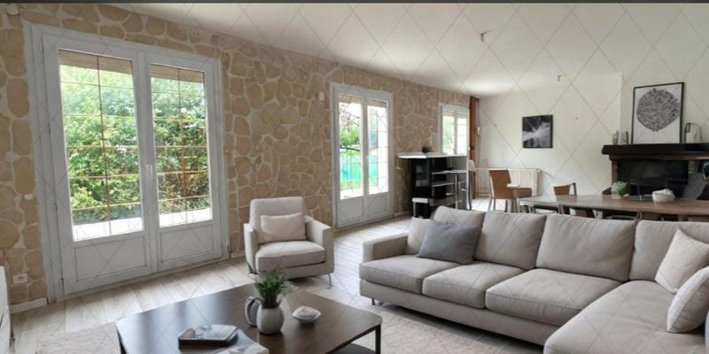 Maison - 102 m² - 6 pièces