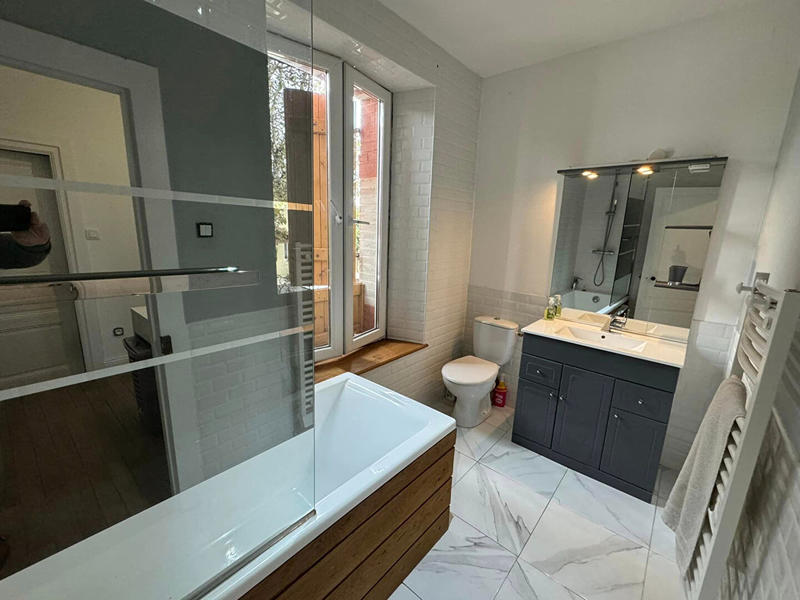 Maison - 130 m² - 7 pièces