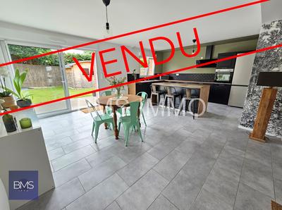 Maison - 82 m² - 4 pièces