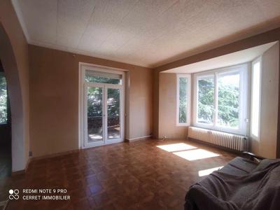 Villa - 184 m² - 8 pièces