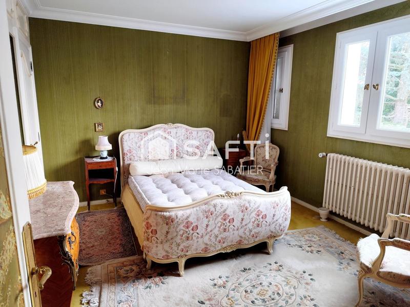 Maison - 175 m² - 9 pièces