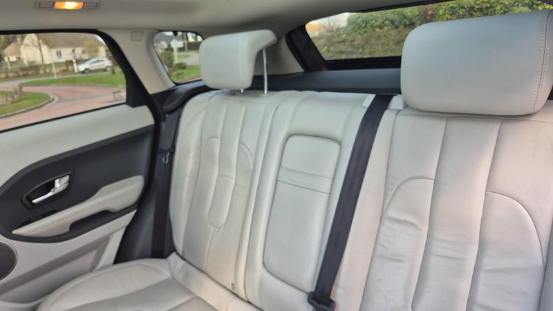 Land Rover Range Rover Evoque 2.2 Td4 150 4wd Pure