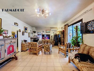 Villa - 169 m² - 6 pièces