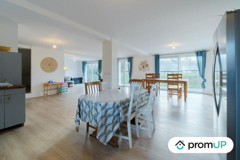 Maison - 165 m² - 5 pièces