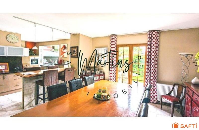 Maison - 160 m² - 6 pièces