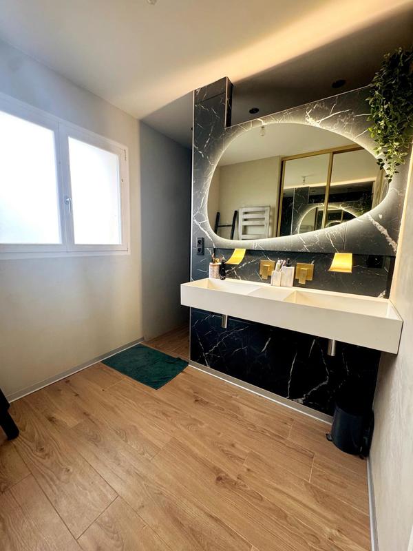 Maison - 88 m² - 3 pièces