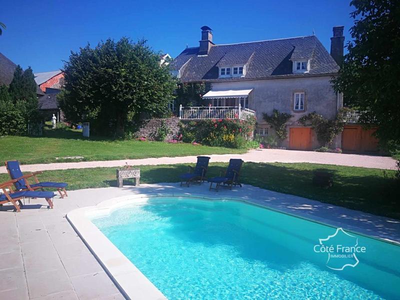 Villa - 192 m² - 7 pièces