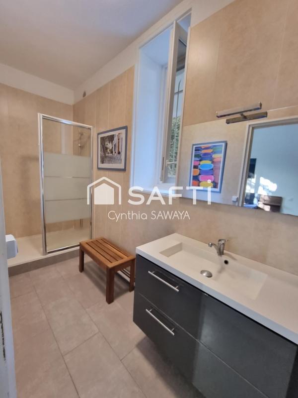 Appartement - 81 m² - 3 pièces