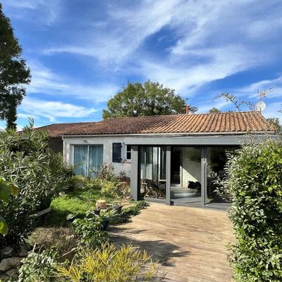 Maison - 123 m² - 5 pièces