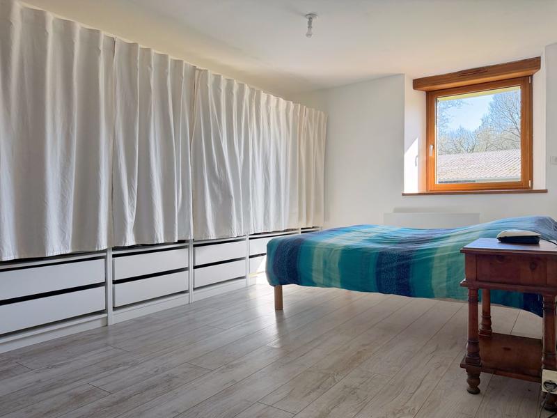 Maison - 213 m² - 7 pièces