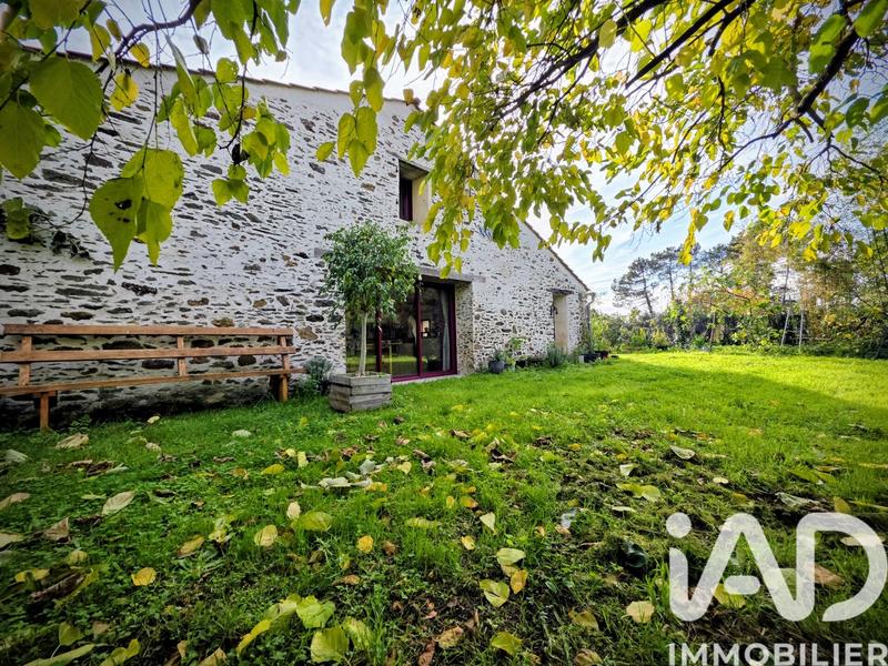 Maison - 174 m² - 7 pièces