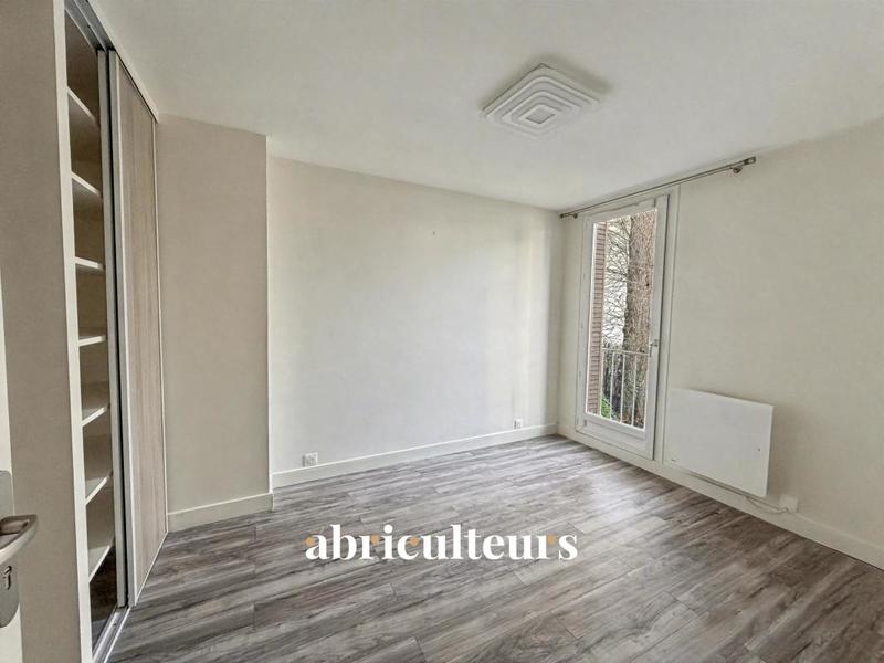 Appartement ancien - 80 m² - 4 pièces