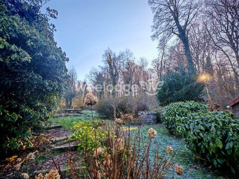 Maison - 262 m² - 10 pièces