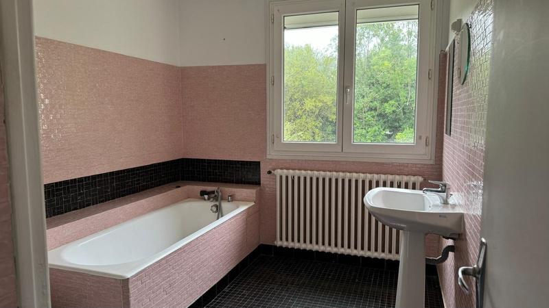 Maison - 115 m² - 6 pièces