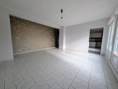 Appartement - 83 m² - 4 pièces