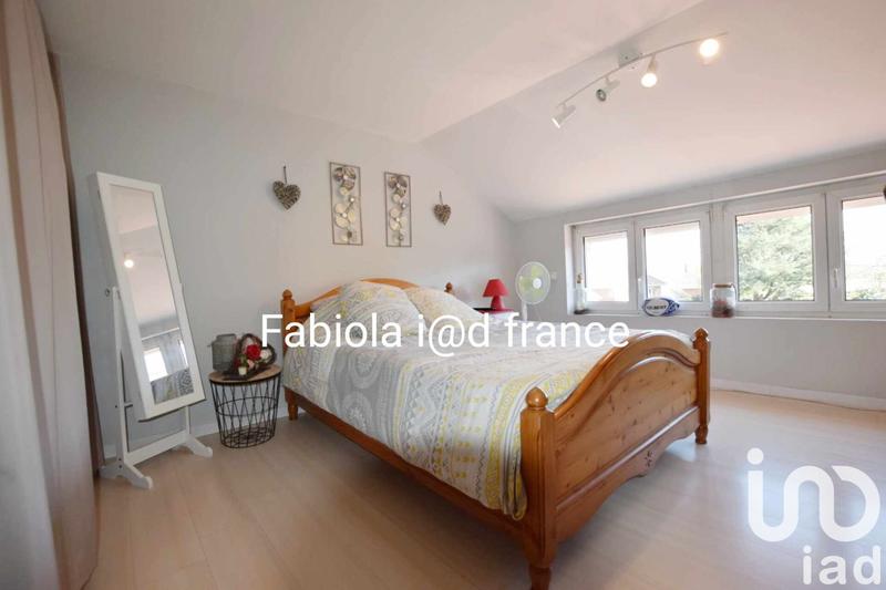 Maison - 192 m² - 11 pièces