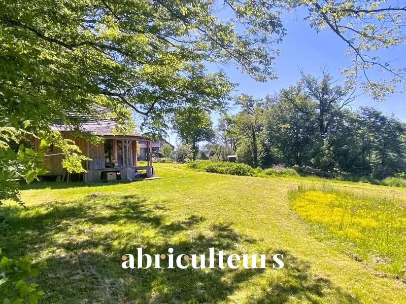 Maison - 160 m² - 9 pièces