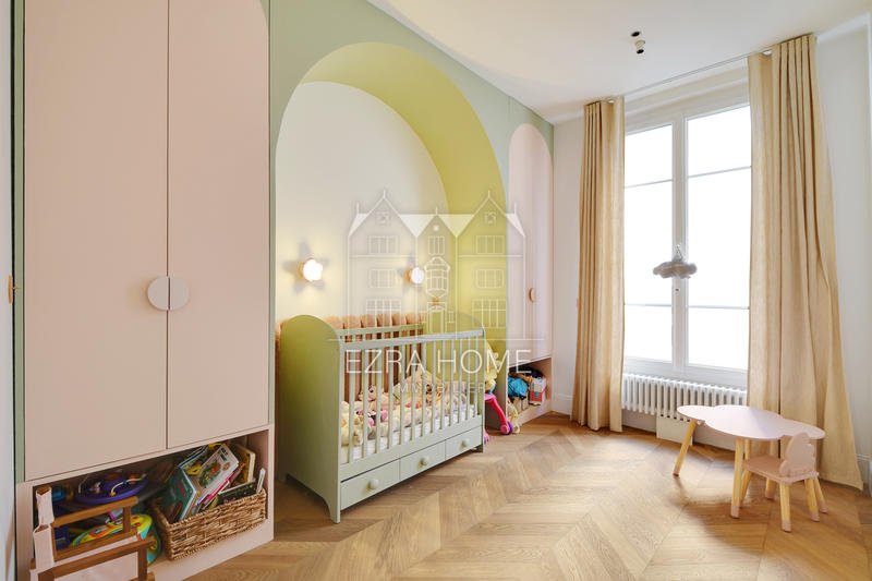 Appartement - 180 m² - 6 pièces