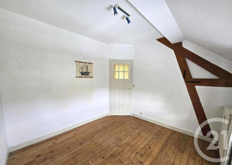 Maison - 98 m² - 5 pièces