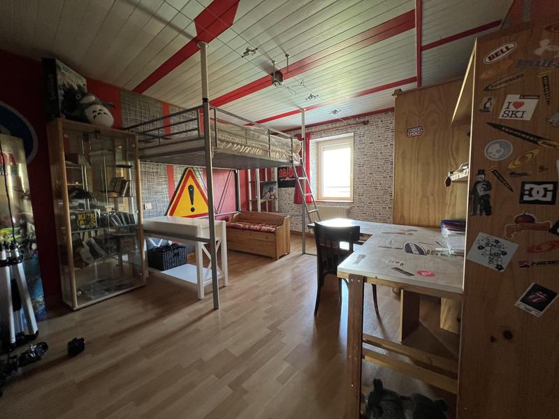 Maison - 168 m² - 6 pièces