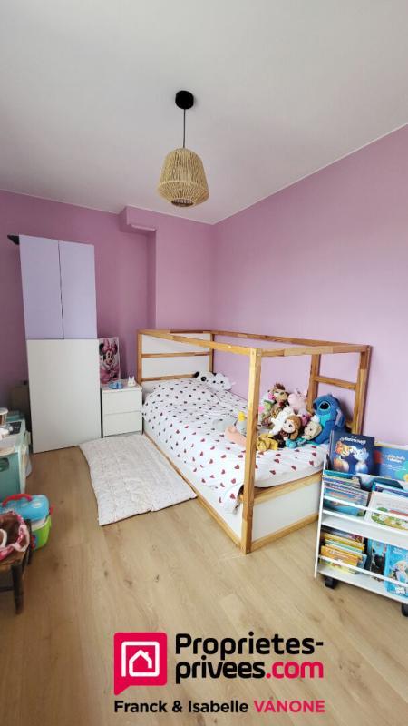 Maison - 95 m² - 6 pièces