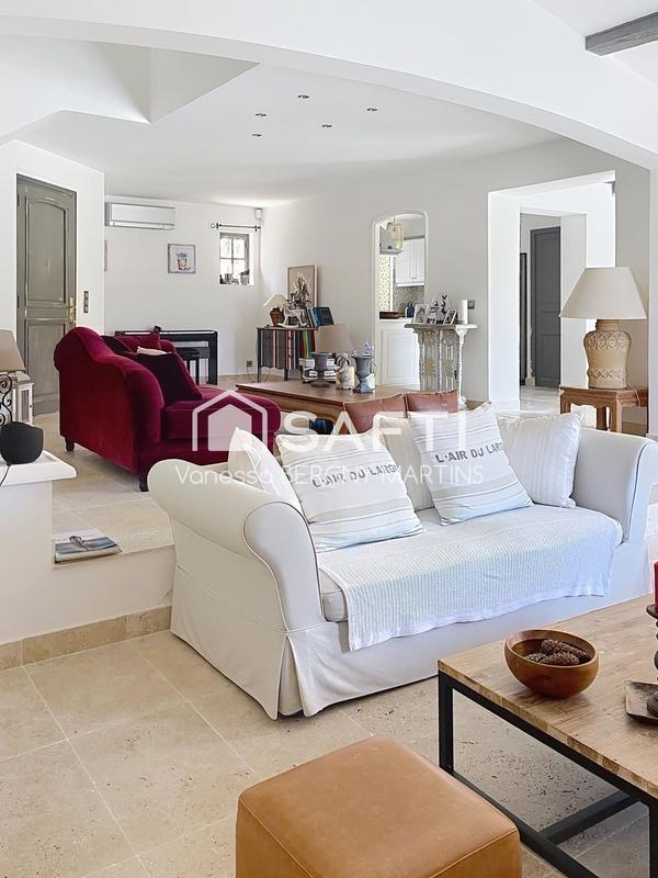 Maison - 175 m² - 6 pièces