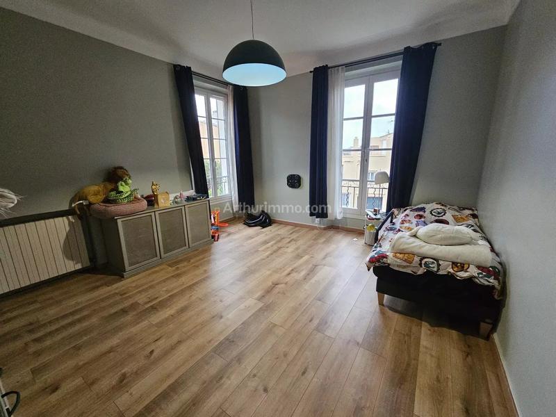 Maison - 315 m² - 10 pièces