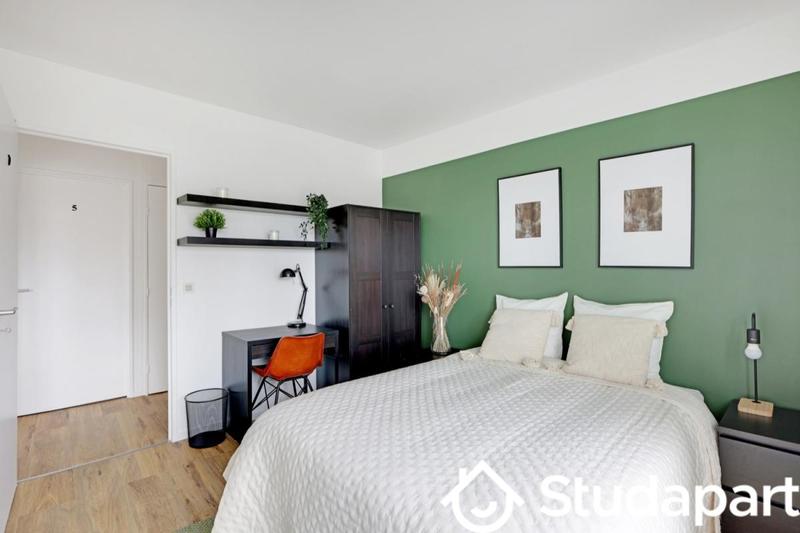 Chambre - 10 m² - 1 pièce