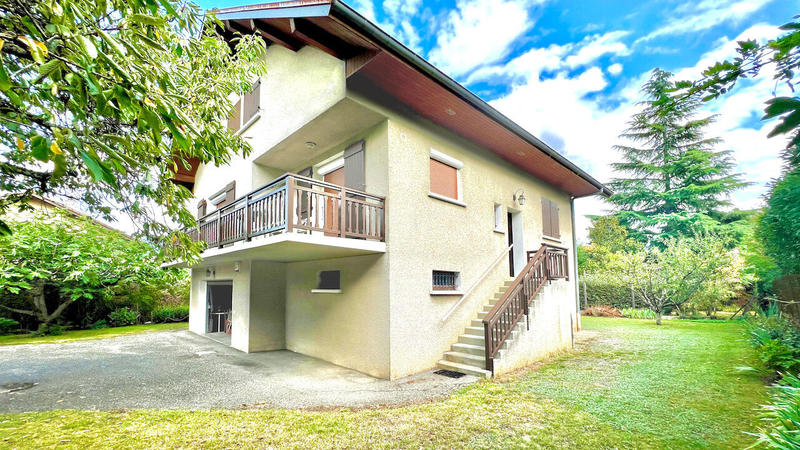 Maison - 132 m² - 8 pièces