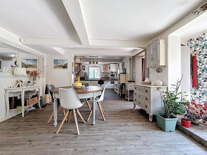 Maison - 120 m² - 5 pièces