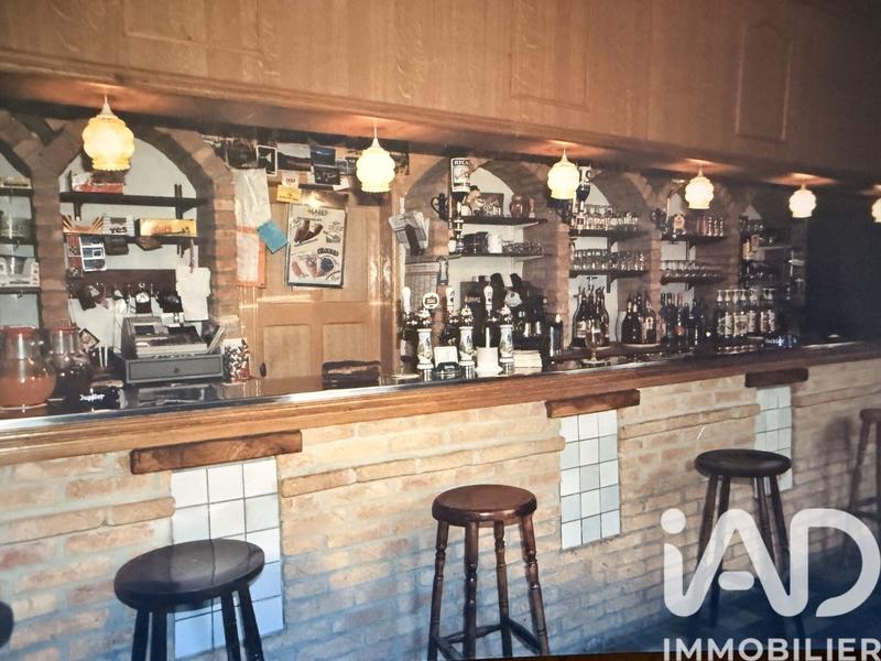 Maison - 200 m² - 10 pièces