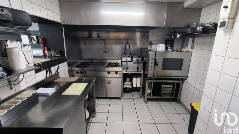 Local commercial - 111 m²