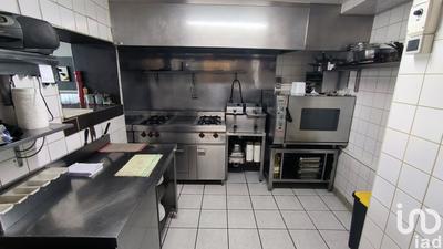 Local commercial - 111 m²