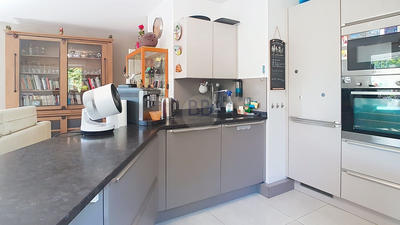 Appartement - 77 m² - 3 pièces