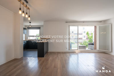 Appartement - 83 m² - 4 pièces
