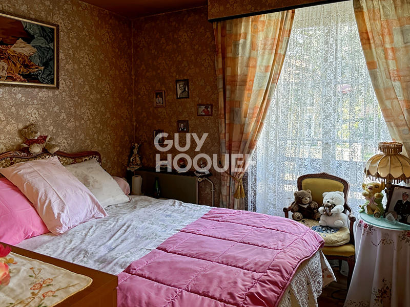 Local d'activités - 299 m² - 13 pièces