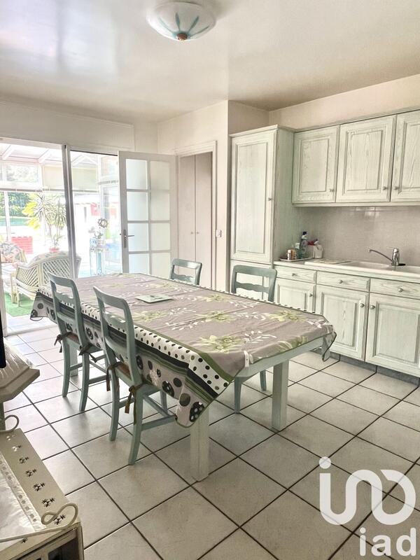 Maison de maîtres - 277 m² - 9 pièces