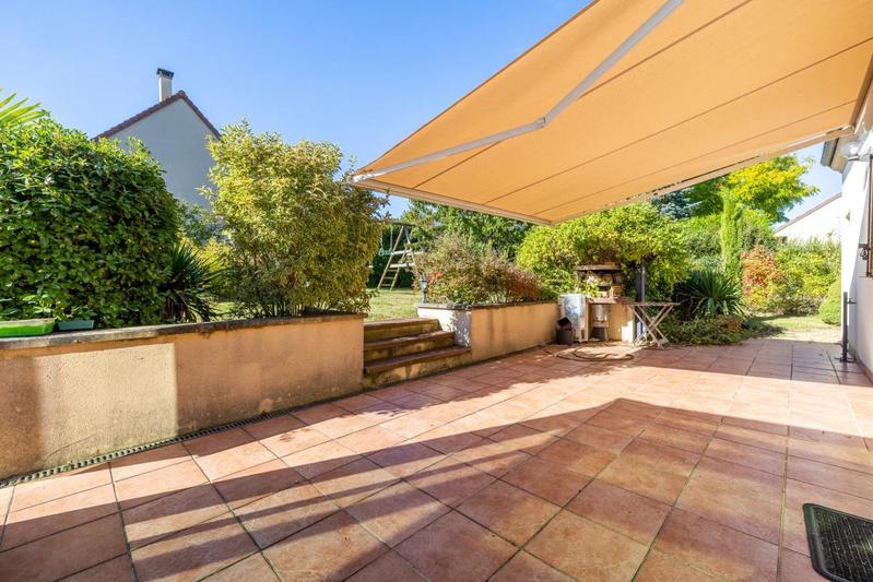 Maison - 195 m² - 6 pièces