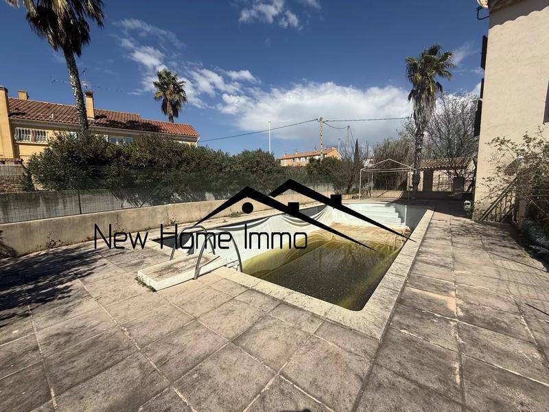 Villa - 180 m² - 5 pièces