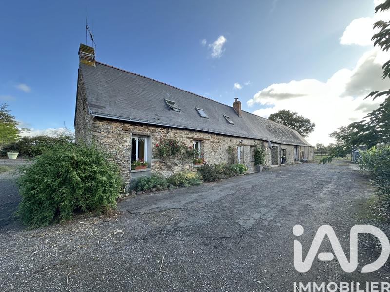 Maison - 97 m² - 5 pièces