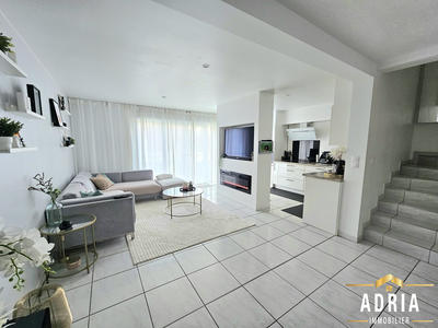 Maison traditionnelle - 100 m² - 4 pièces