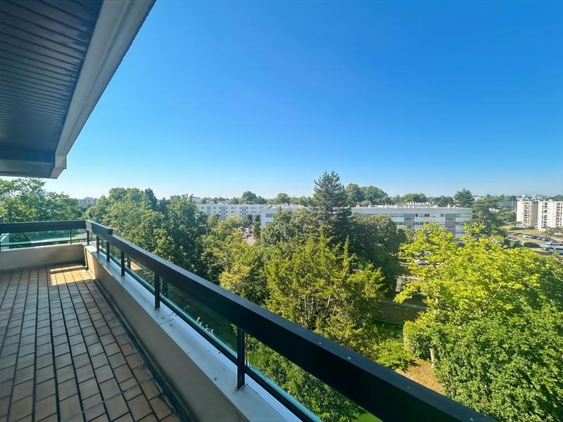 Appartement - 86 m² - 4 pièces